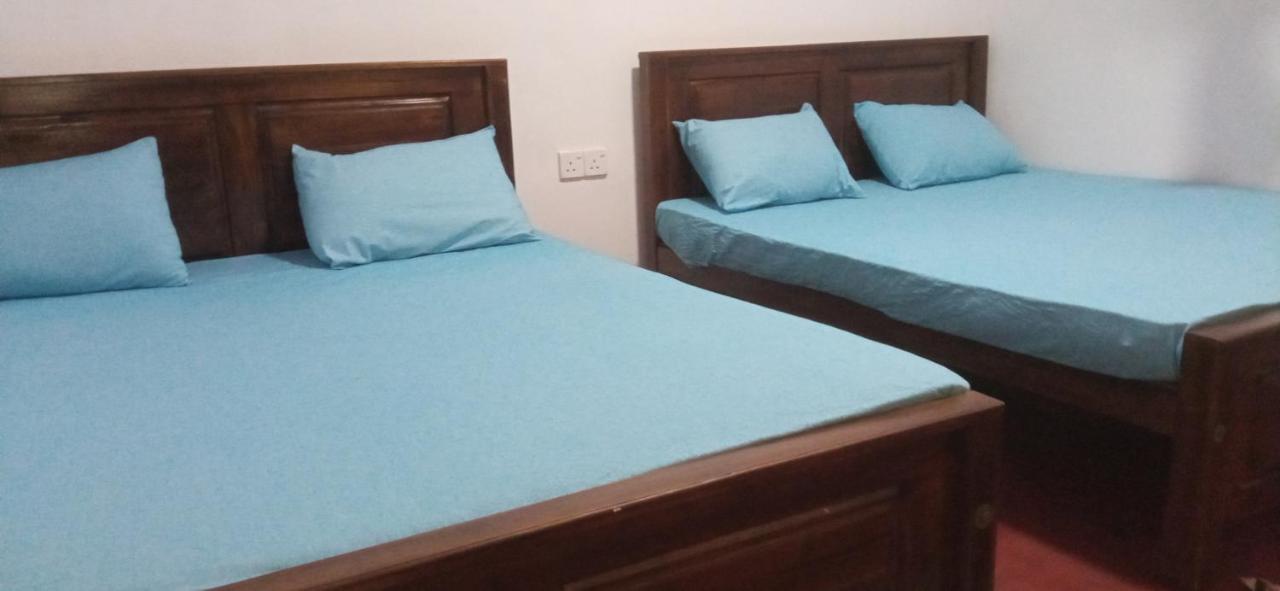 Impress Holiday Home Anuradhapura Zewnętrze zdjęcie