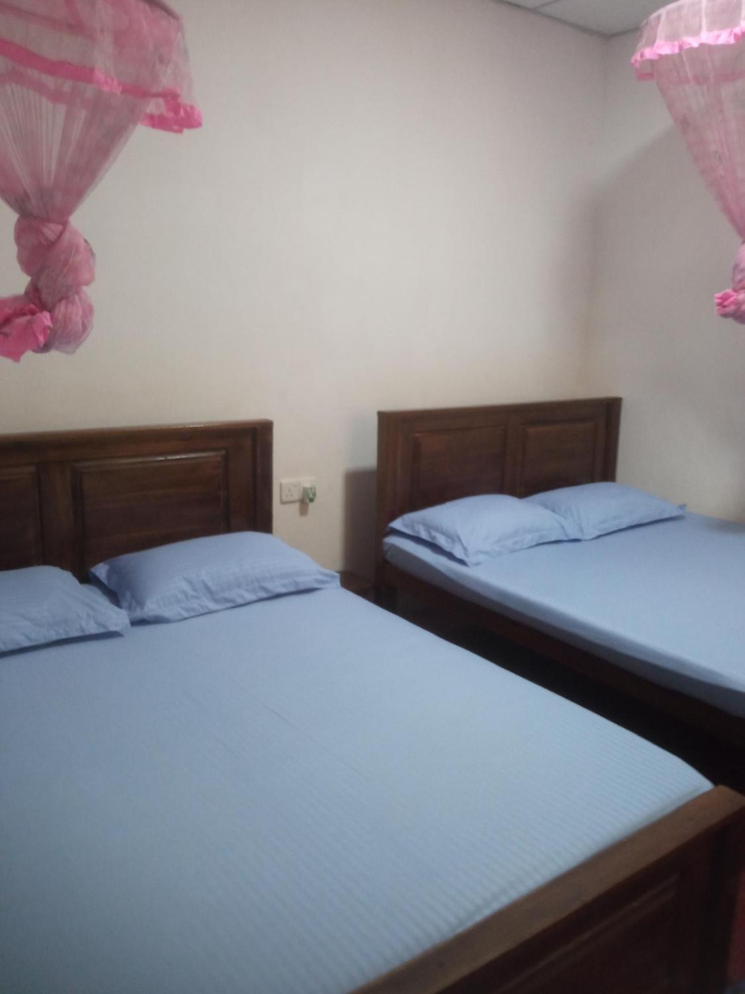 Impress Holiday Home Anuradhapura Zewnętrze zdjęcie